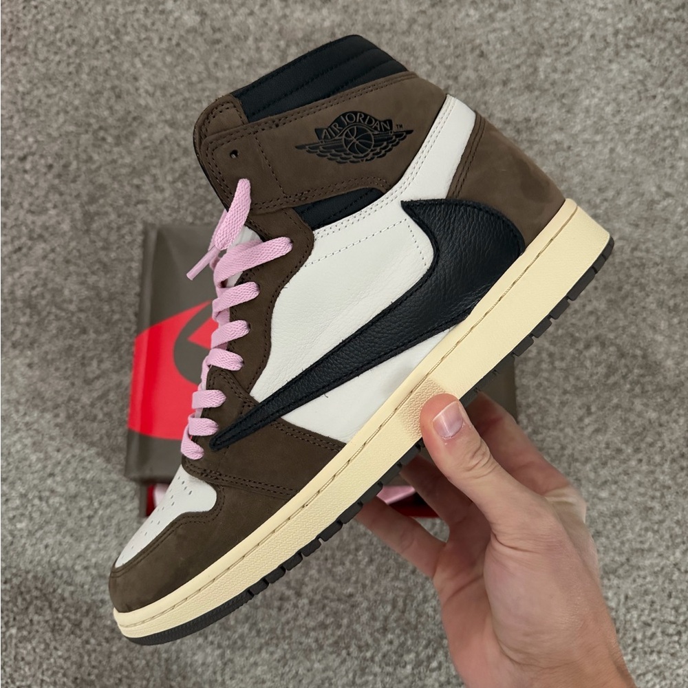 Nike Air Jordan 1 High OG in Black and Mocha